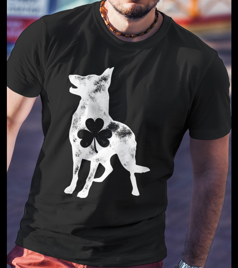 German Shepherd Dog With Shamrock St Patricks Day Men T-Shirt