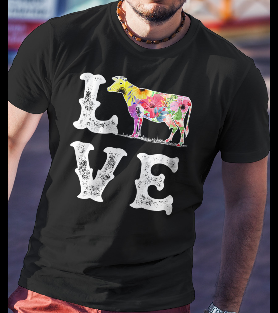 LOVE I Love Cows Funny Cow Lover Women Men Dairy Farmer Farm T-Shirt