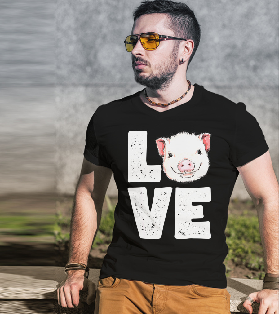 Love Pig Lovers Farming Farmer Girls T-Shirt