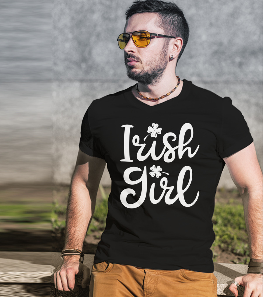 Irish Girl Shamrock St Patricks Day Irish Women T-Shirt