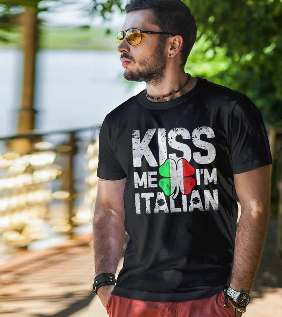 Kiss Me I'm Italian Clover Flag T-Shirt