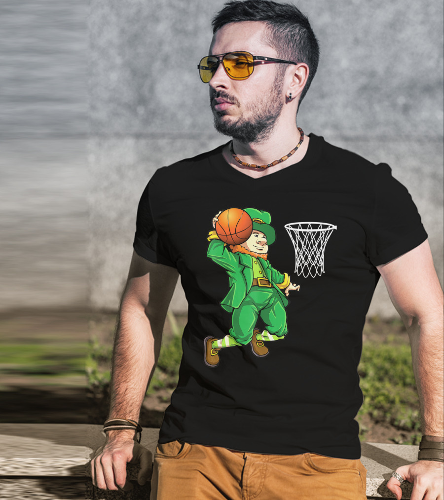 Leprechaun Slam Dunk Basketball St Patricks Day Boys T-Shirt