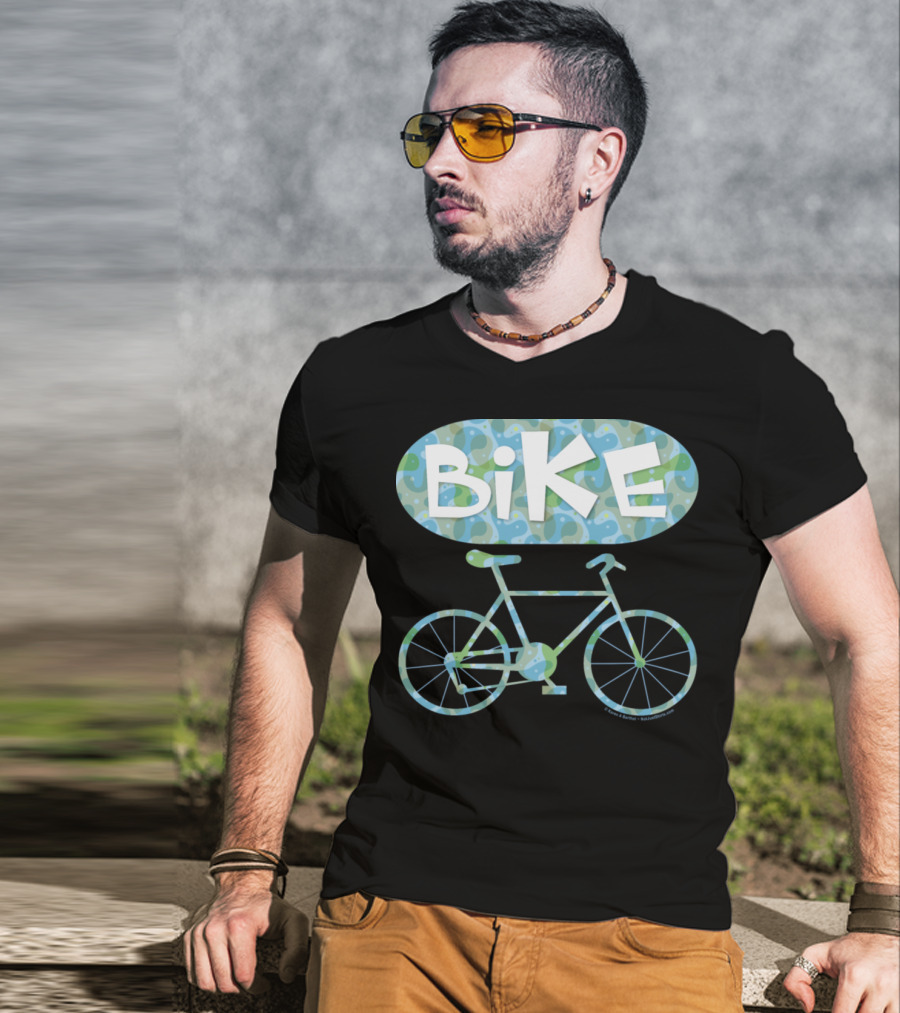 BiKE Oval Vintage Bicycle T-Shirt
