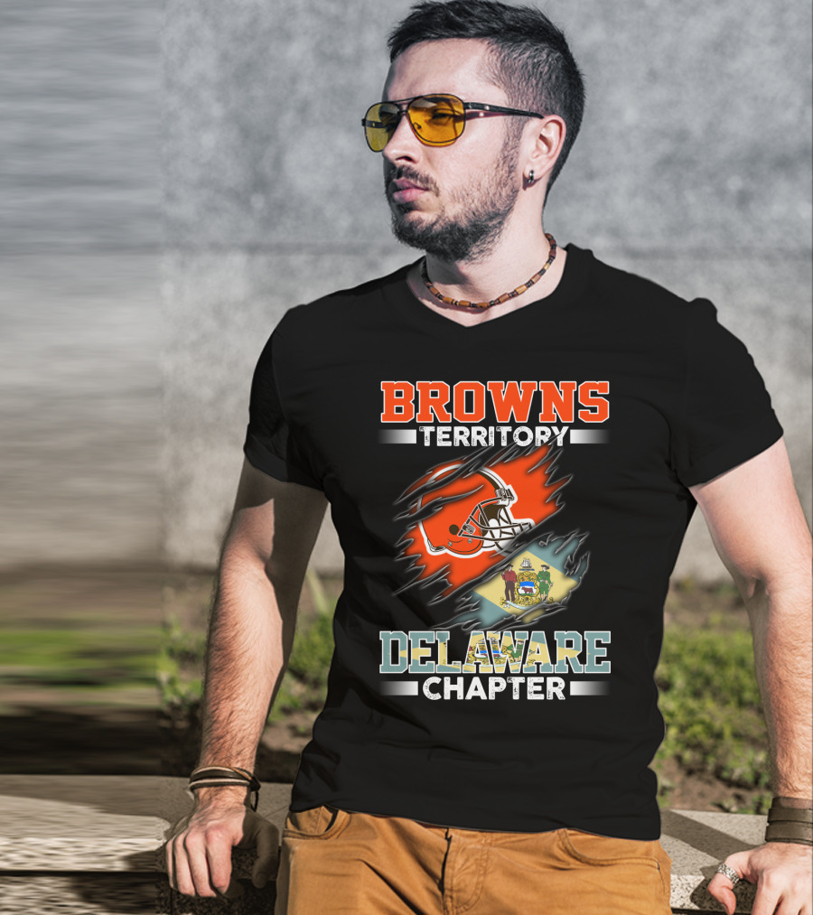 BROWNS Territory Delaware Chapter Football Helmet State Flag T-Shirt
