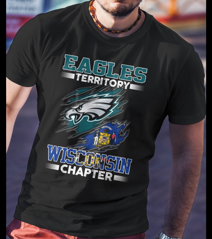 Eagles Territory Wisconsin Chapter Logo Flag Blend T-Shirt