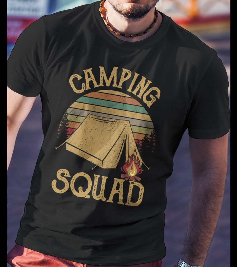 CAMPING SQUAD Vintage Campfire Tent Retro Sunset T-Shirt