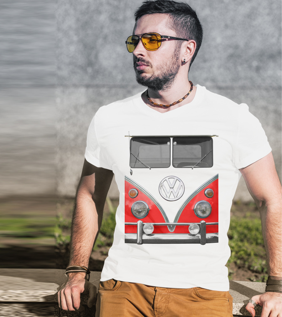 Volkswagen Camper Van Front Red And White Classic T-Shirt