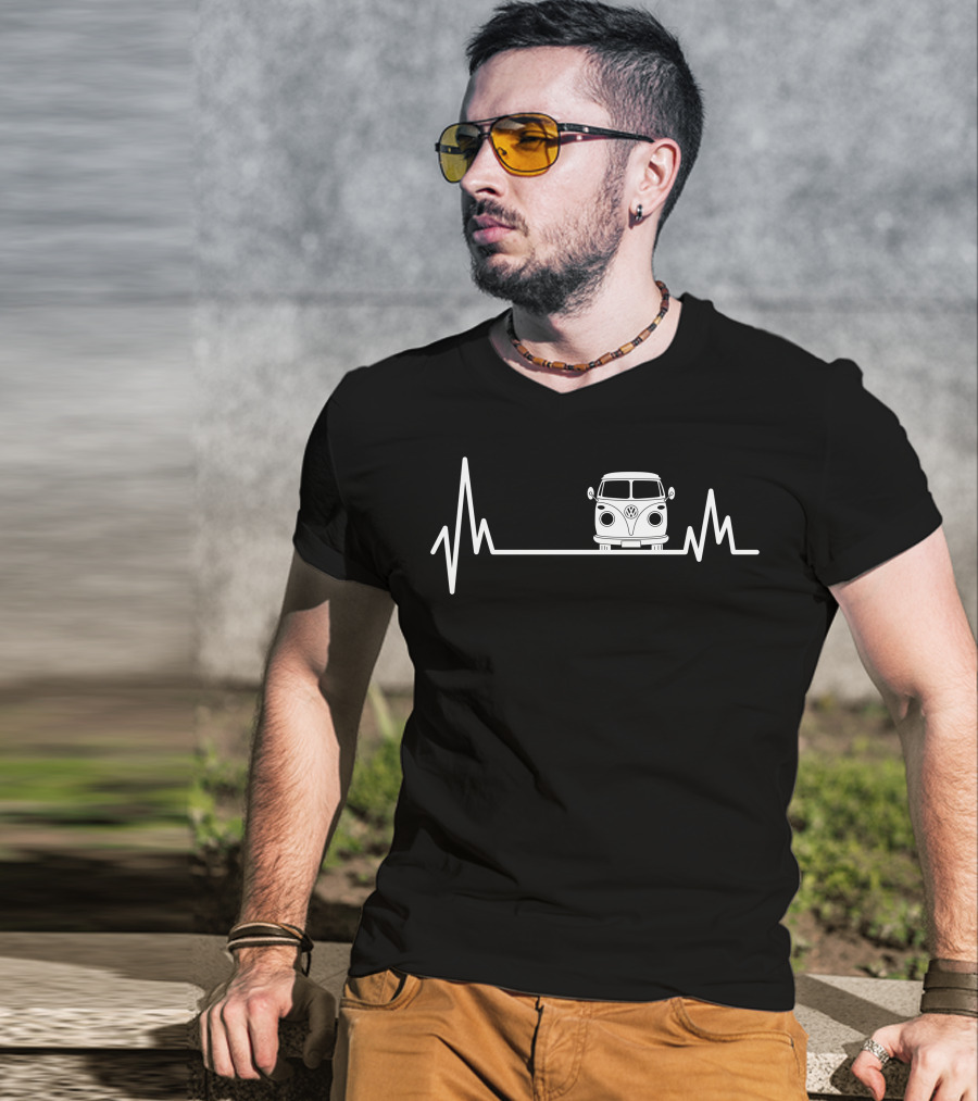 Volkswagen Van Heartbeat Line T-Shirt