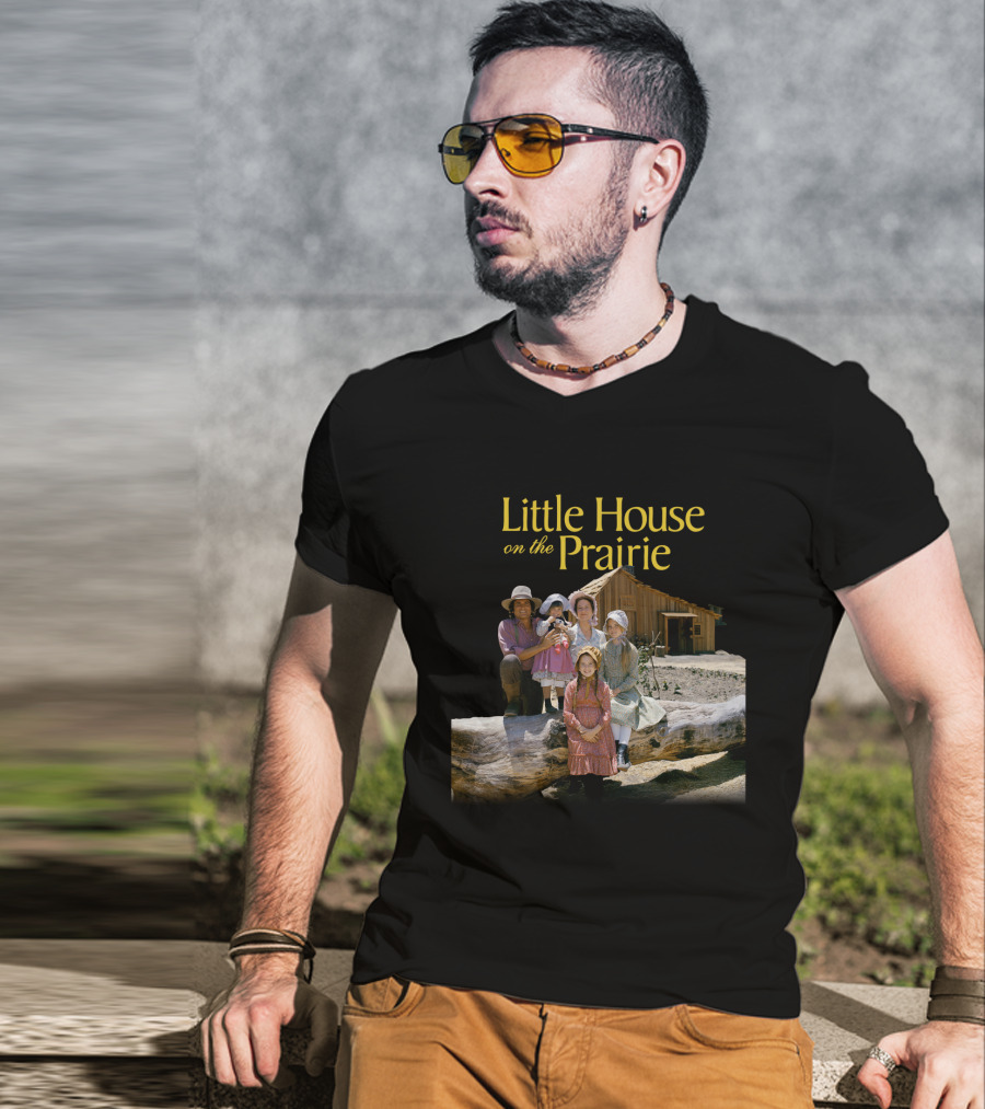 Little House On The Prairie Family In Rustic Homestead Setting T-Shirt