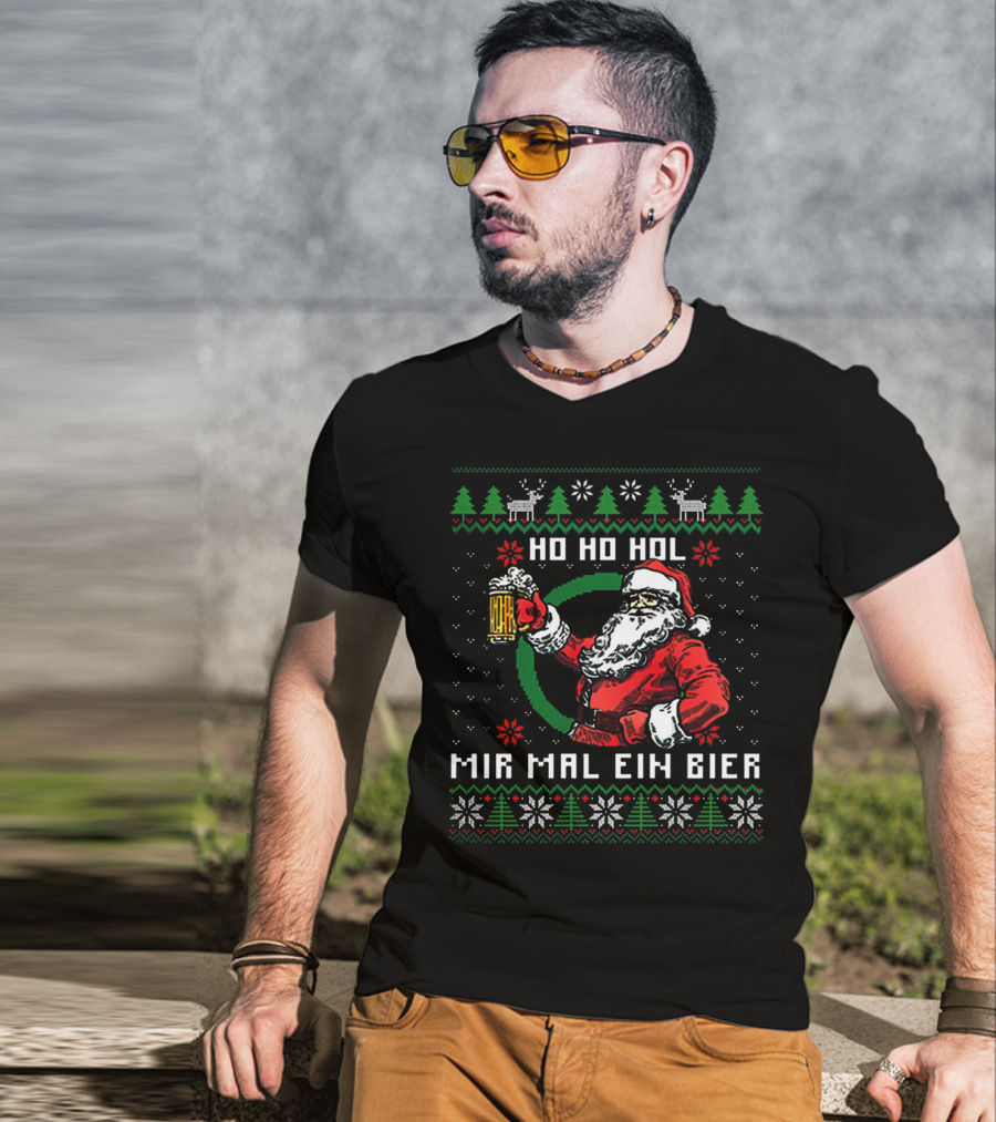 Santa Claus Ho Ho Ho Hol Mir Mal Ein Bier Christmas T-Shirt