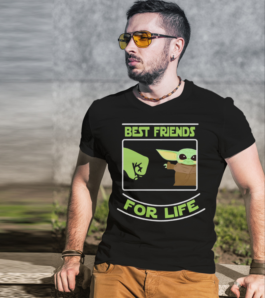 Best Friends For Life Baby Yoda Fist Bump Iconic Meme T-Shirt