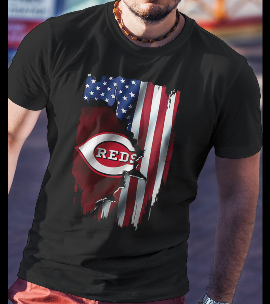 Cincinnati Reds American Flag Iconic Logo T-Shirt
