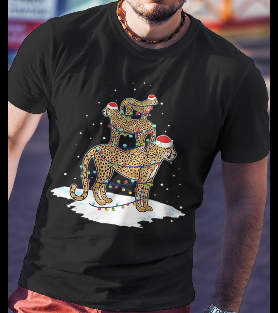 Cheetah Santa Christmas Tree With Festive Lights And Snowflakes T-Shirt
