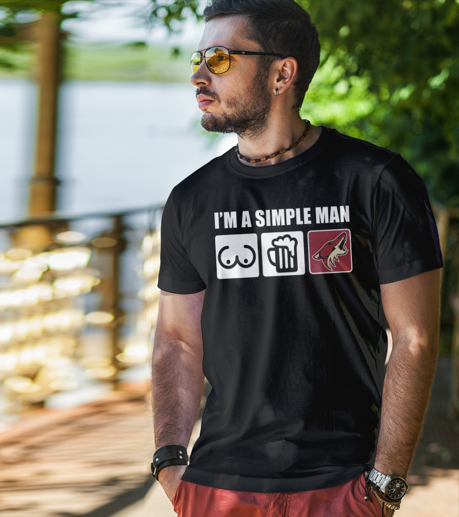 I'm A Simple Man Coyotes Beer Hockey Fan T-Shirt