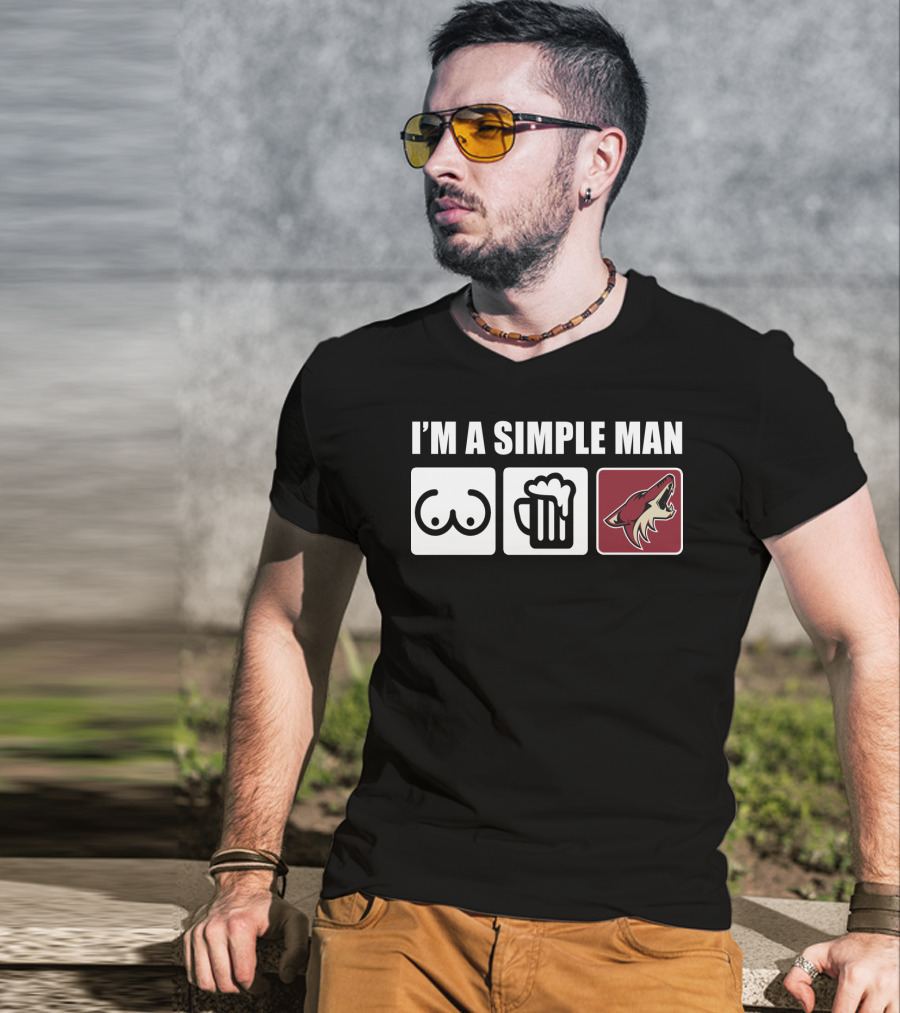 I'm A Simple Man Coyotes Beer Hockey Fan T-Shirt