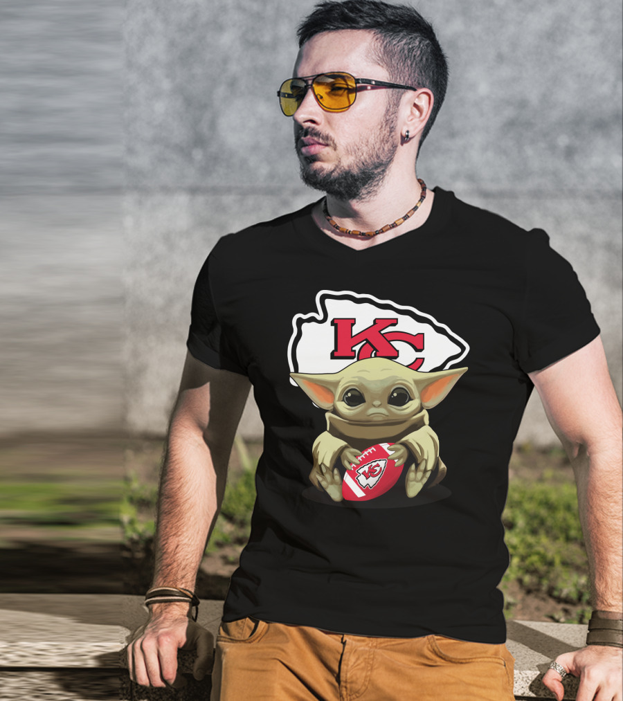 Baby Yoda KC Chiefs Football Fan T-Shirt