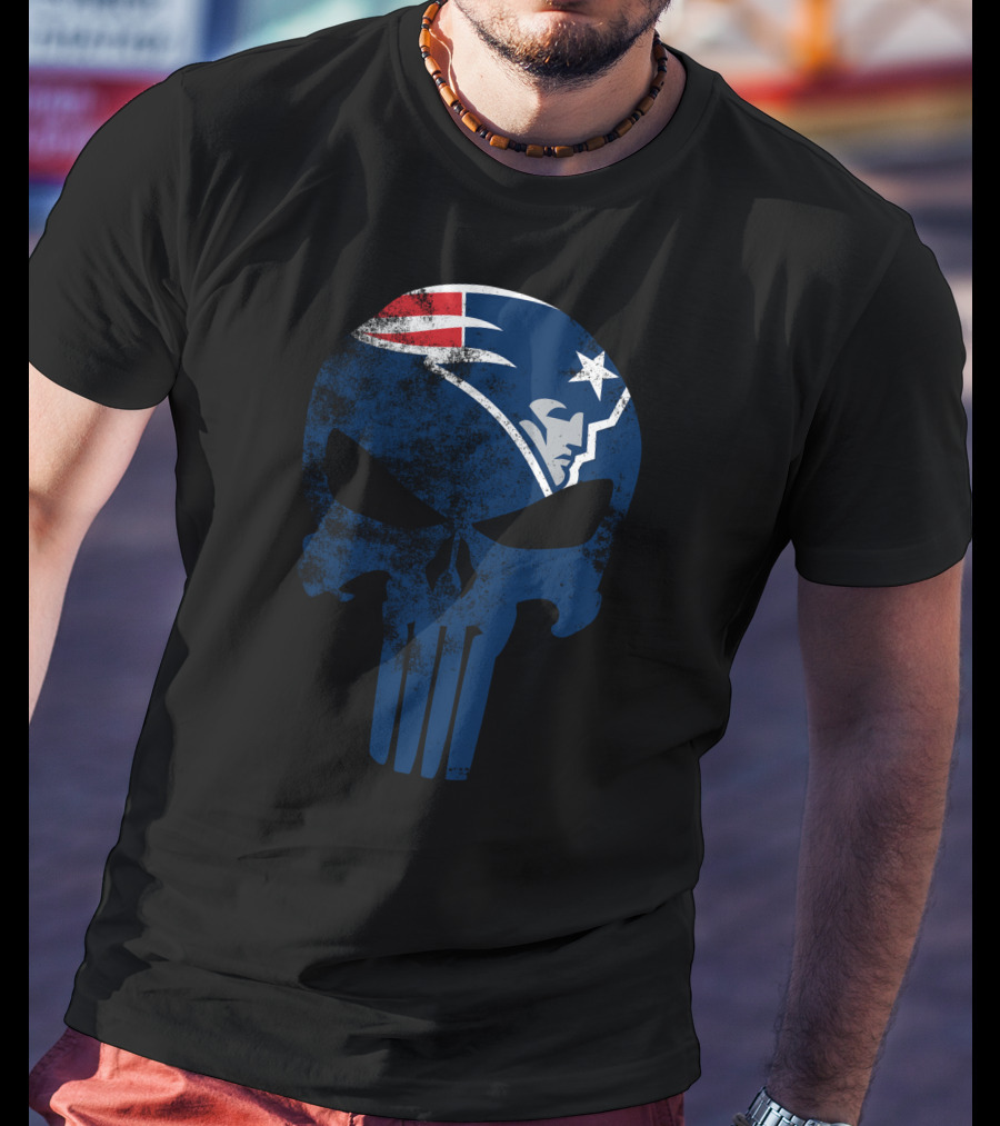 New England Patriots Skull Punisher Logo Fusion T-Shirt