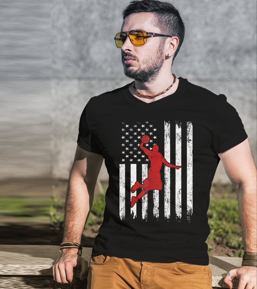 Proud American Basketball Vintage Flag Dunking T-Shirt