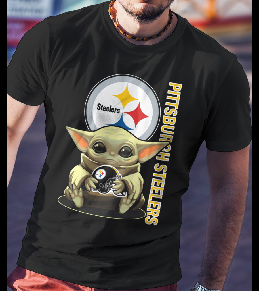 Pittsburgh Steelers Baby Yoda With Helmet T-Shirt