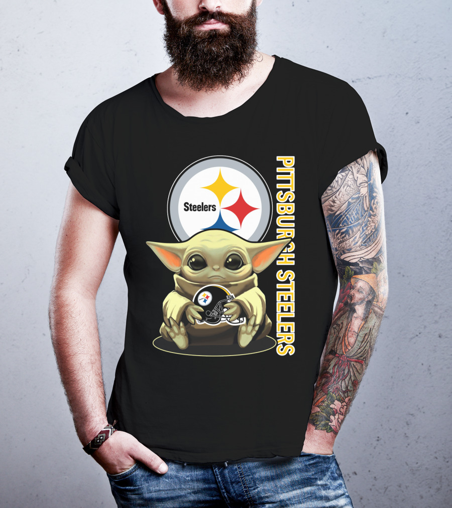 Pittsburgh Steelers Baby Yoda With Helmet T-Shirt