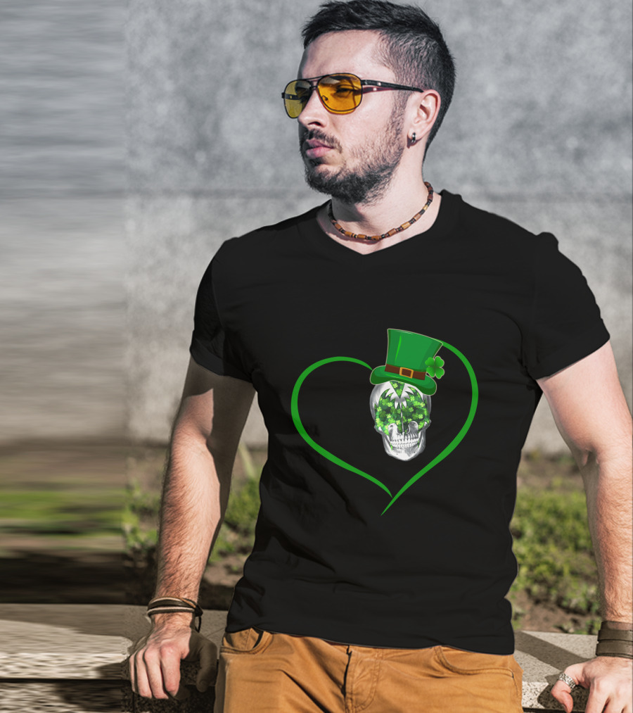 Skull Heart Shamrock Top Hat St. Patrick's Day T-Shirt