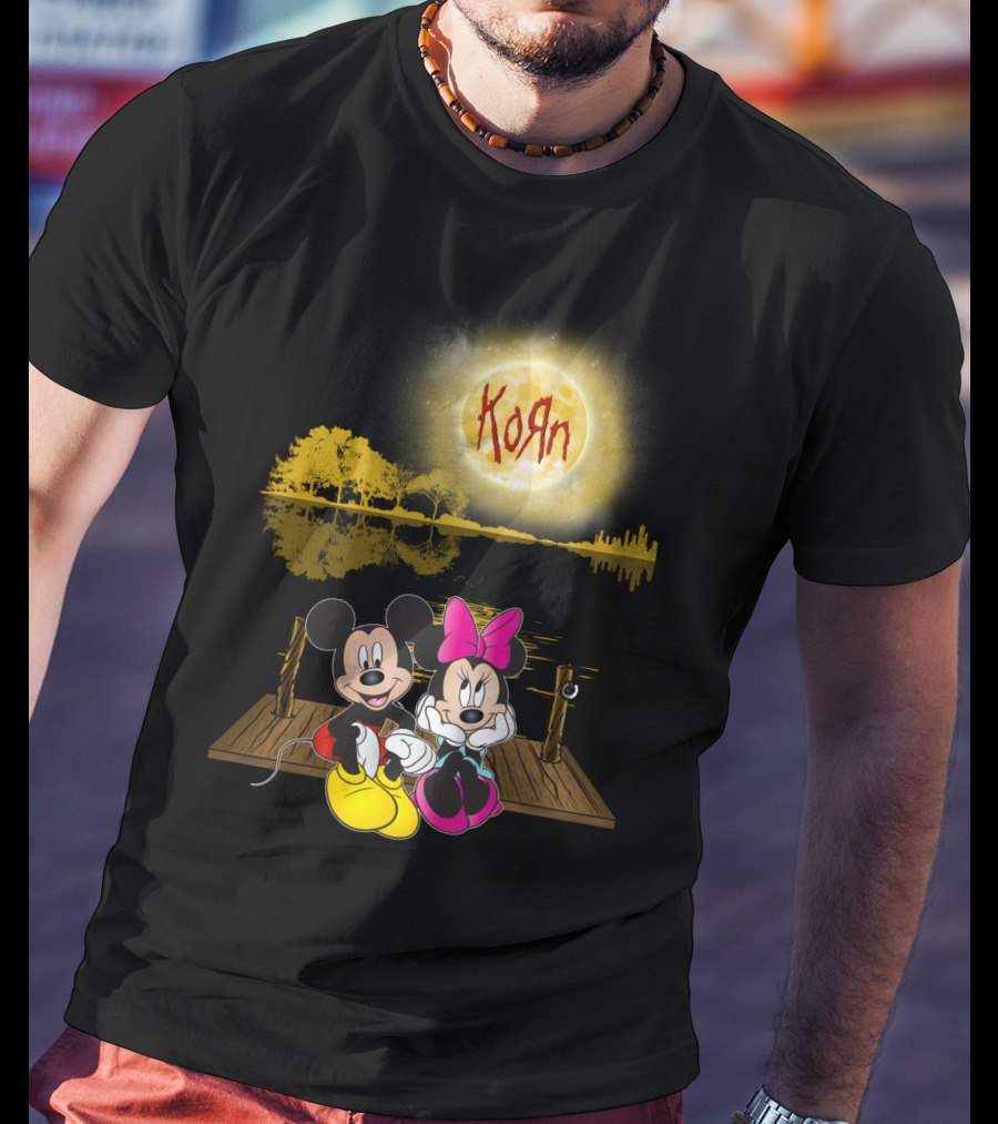 Korn Mickey And Minnie Dock Moon Scene T-Shirt