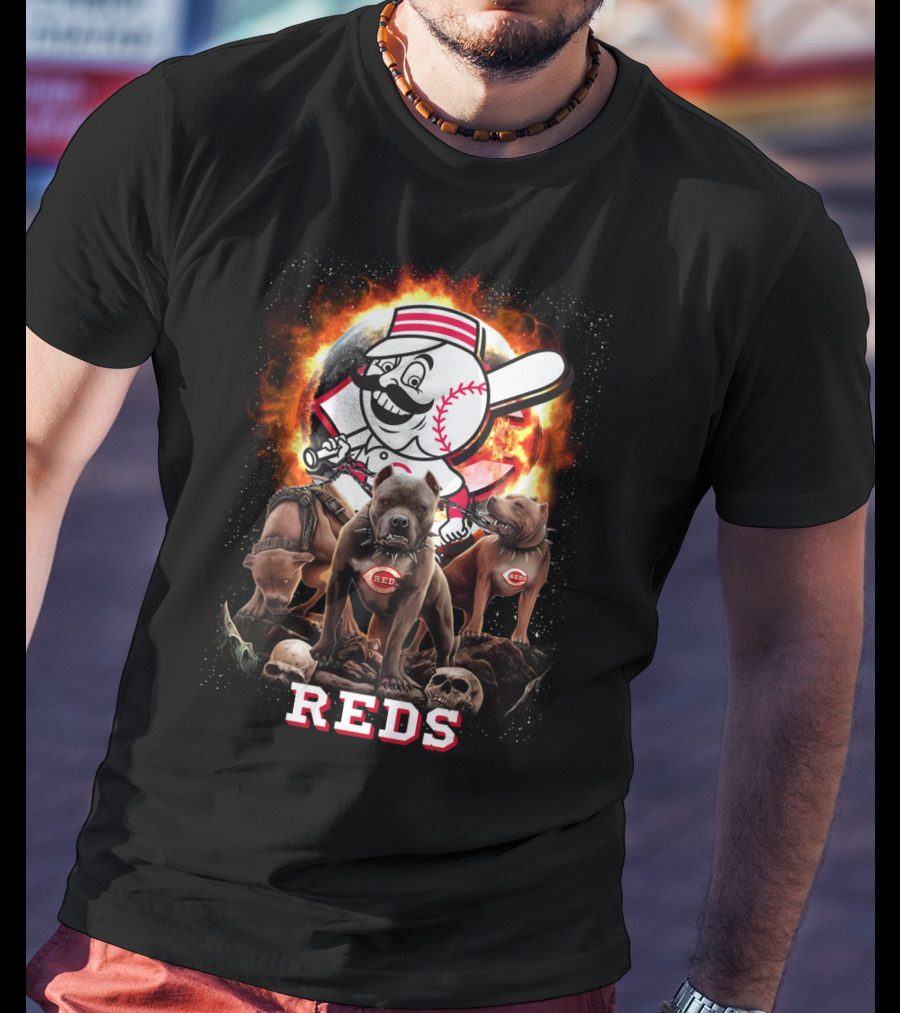 Cincinnati Reds Logo With Fierce Dogs And Skulls T-Shirt