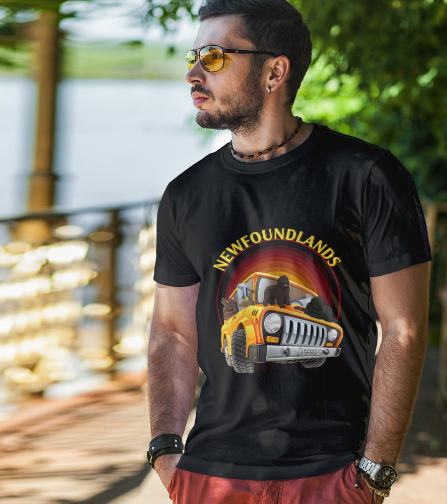Newfoundlands Jeep Adventure With Dogs In Sunset Circle T-Shirt