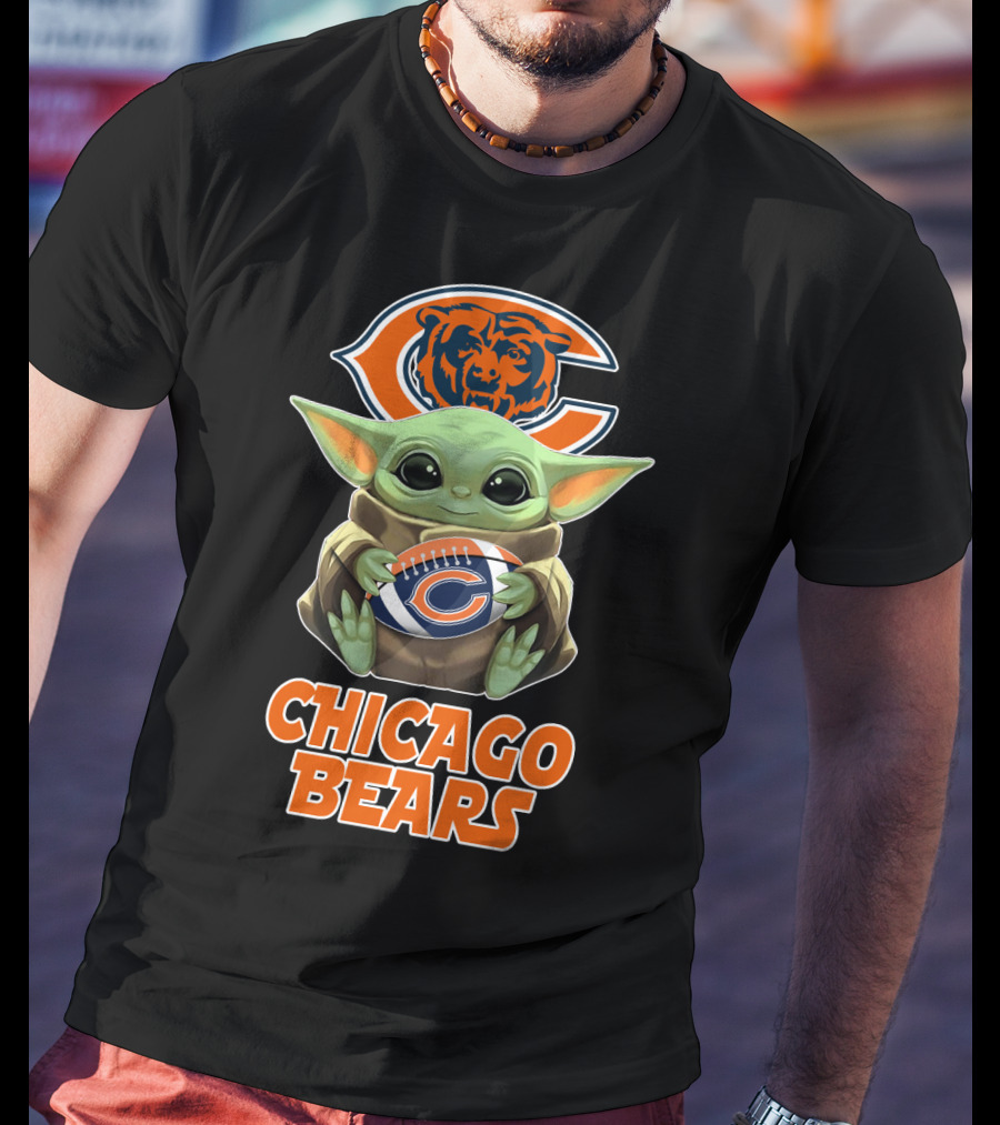 Chicago Bears Baby Yoda Football Fan T-Shirt