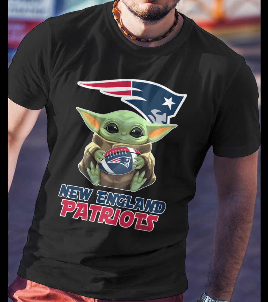 New England Patriots Baby Yoda Football Fan T-Shirt