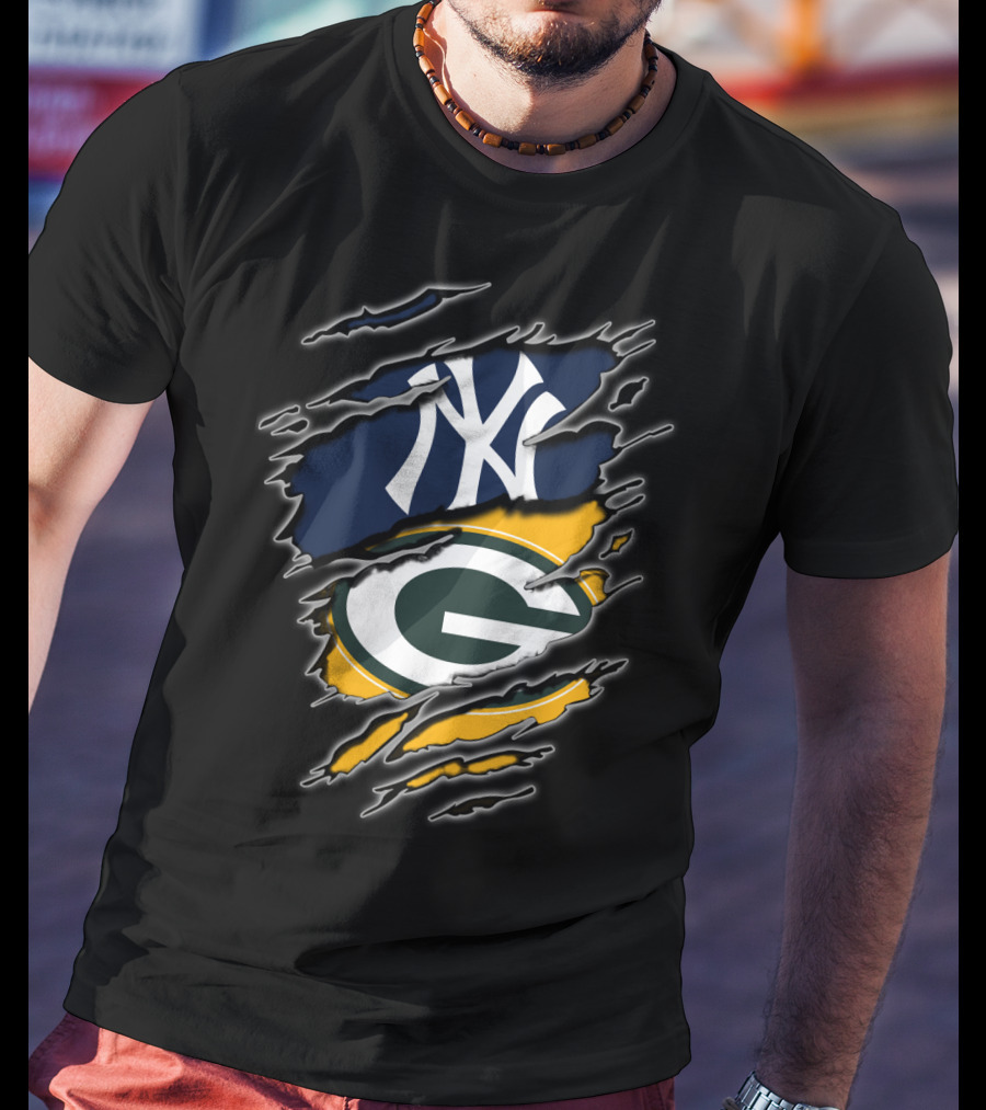 New York Yankees Green Bay Packers Fan Cross-Logo T-Shirt