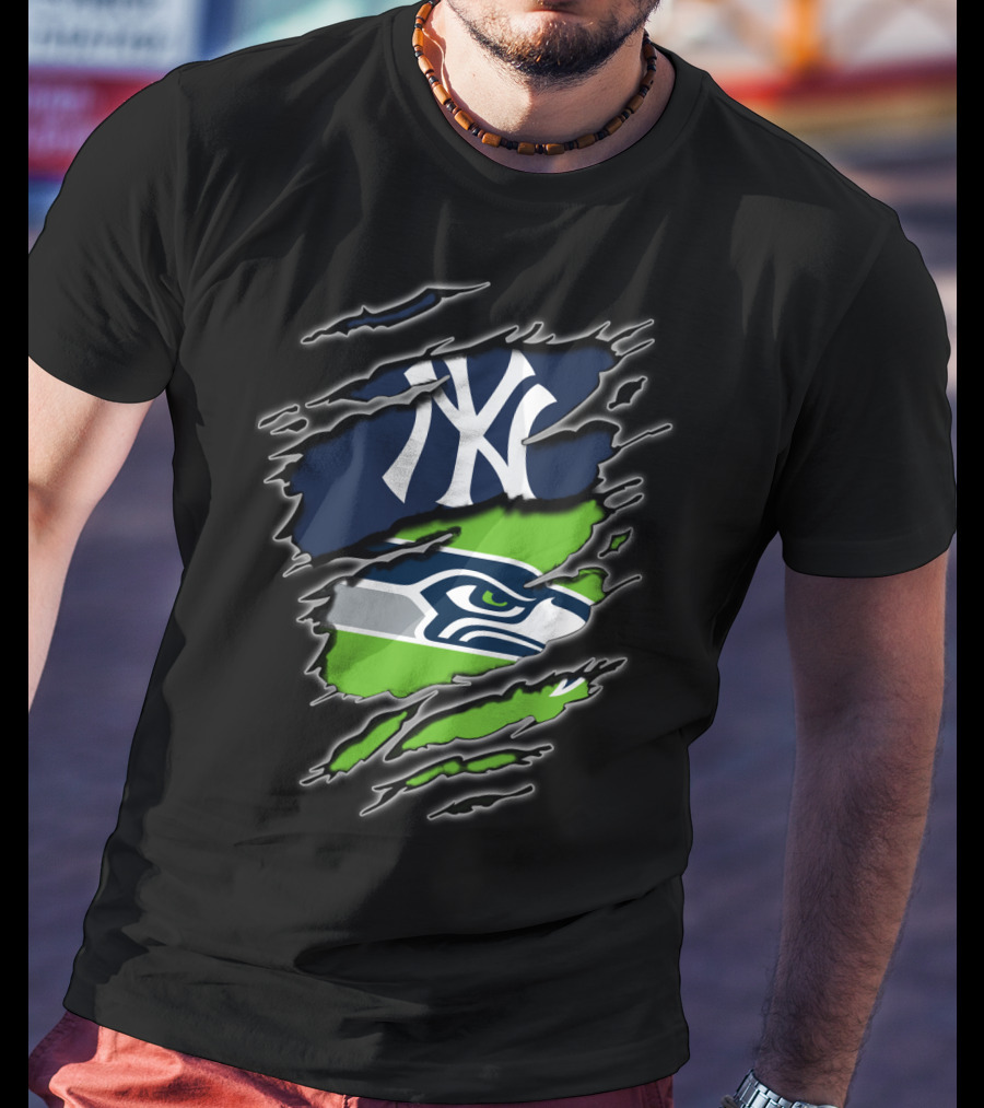 Yankees Seahawks Fan Dual Loyalty T-Shirt