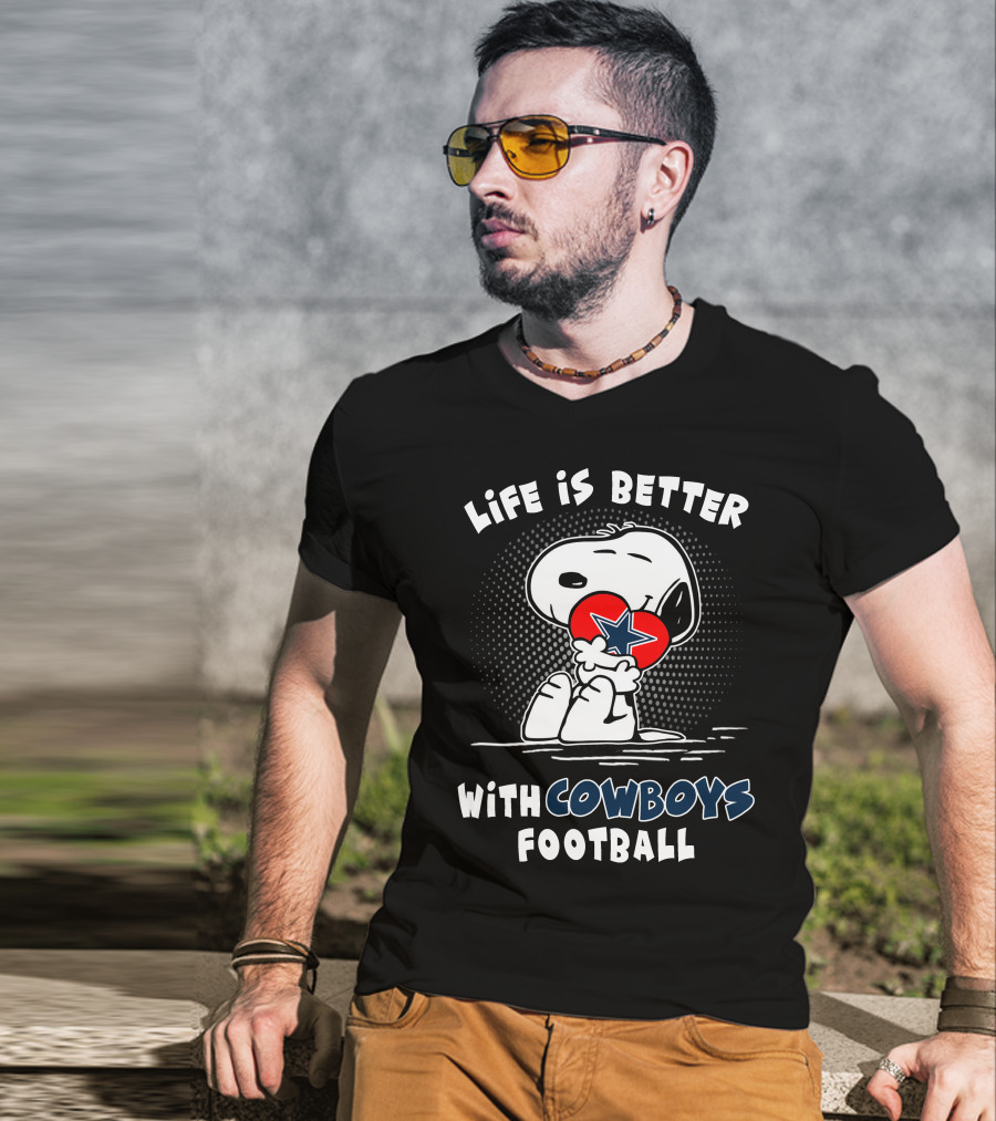 Life Is Better With Cowboys Football Snoopy Hugging Dallas Star T-Shirt