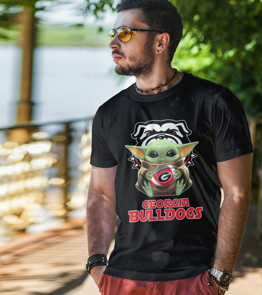 Georgia Bulldogs Baby Yoda Fan Football T-Shirt