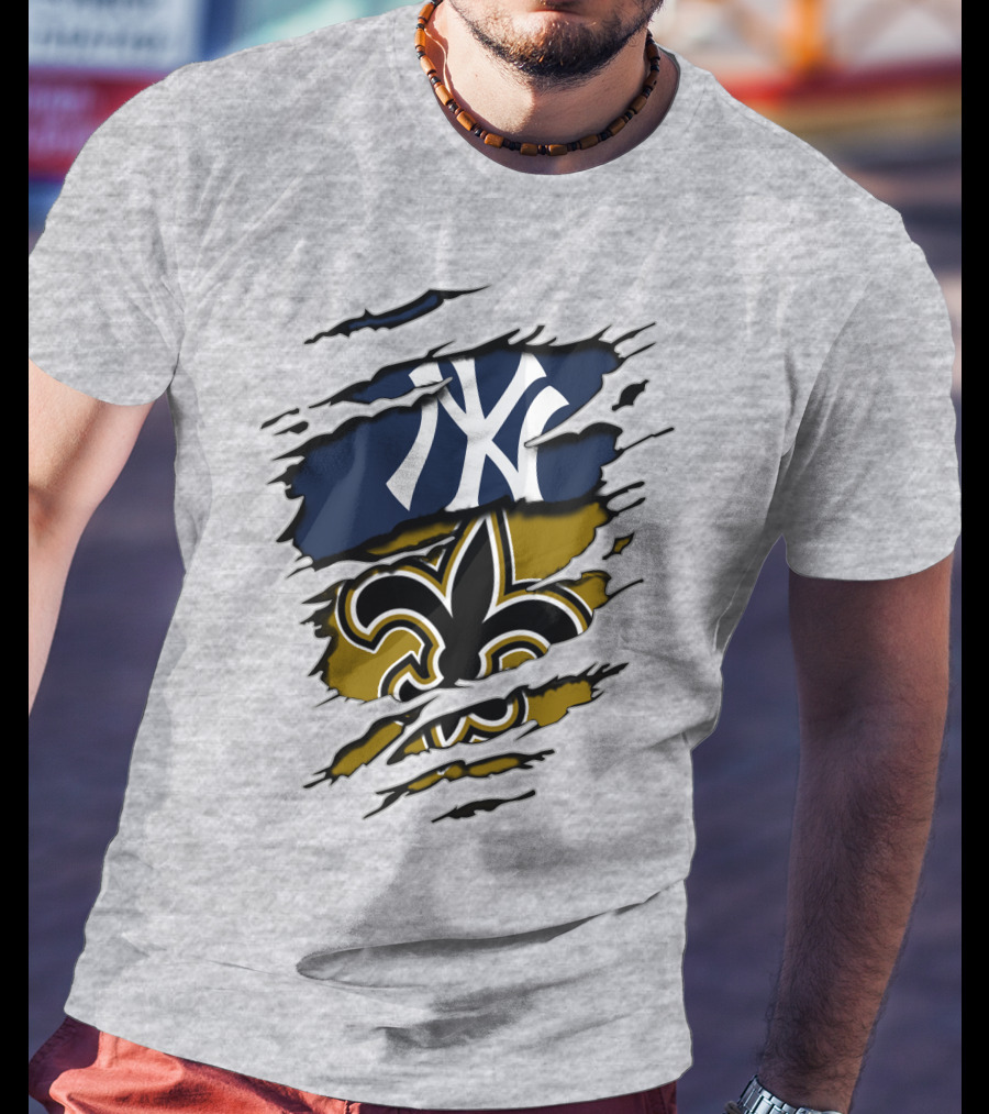 Yankees Saints Fleur-de-Lis Ripped T-Shirt