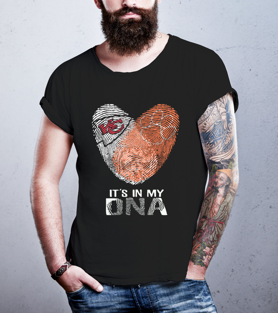 Chiefs Clemson Tigers It's In My DNA Fingerprint Heart T-Shirt