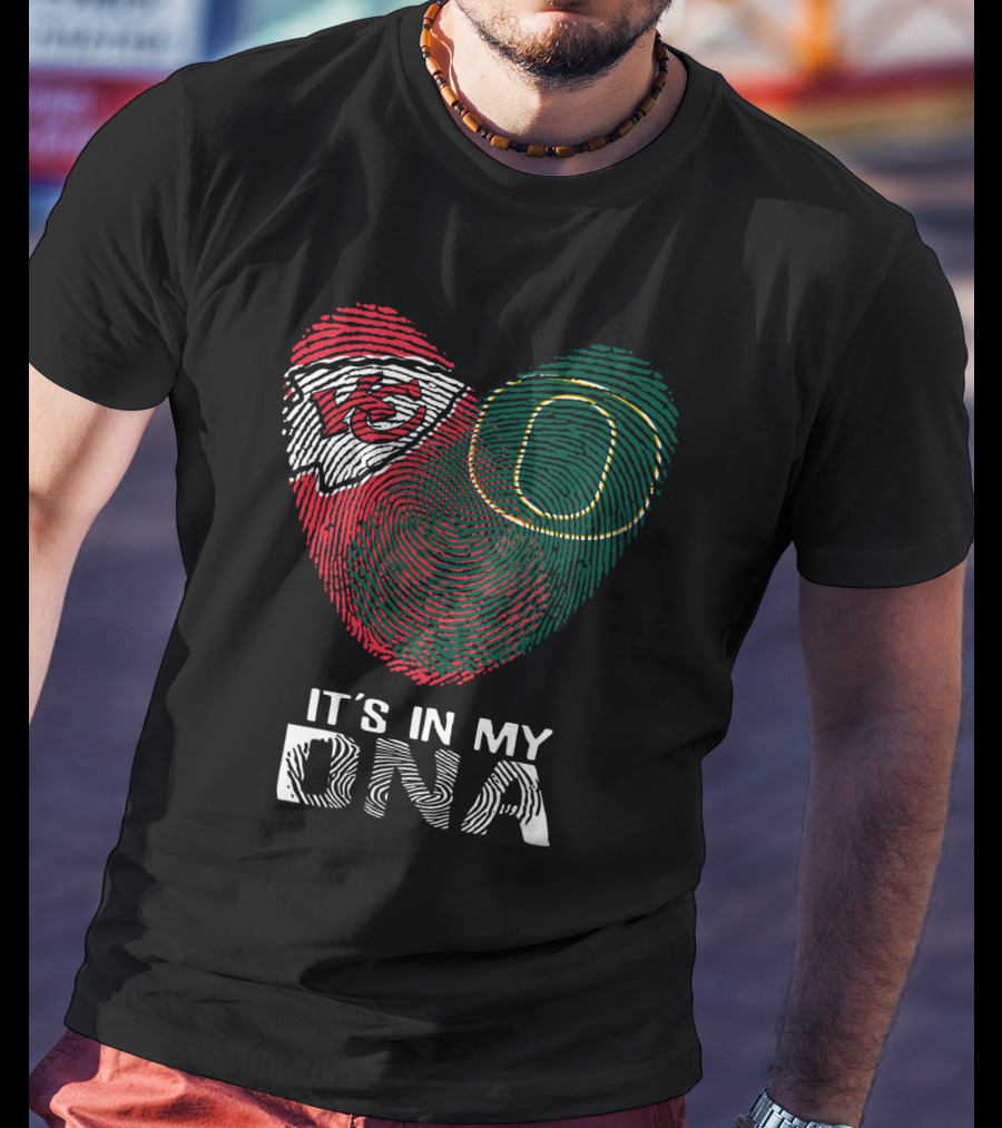 Kansas City Chiefs Oregon Ducks It's In My Dna T-Shirt