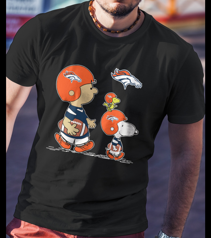 Denver Broncos Peanuts Characters Football Team T-Shirt