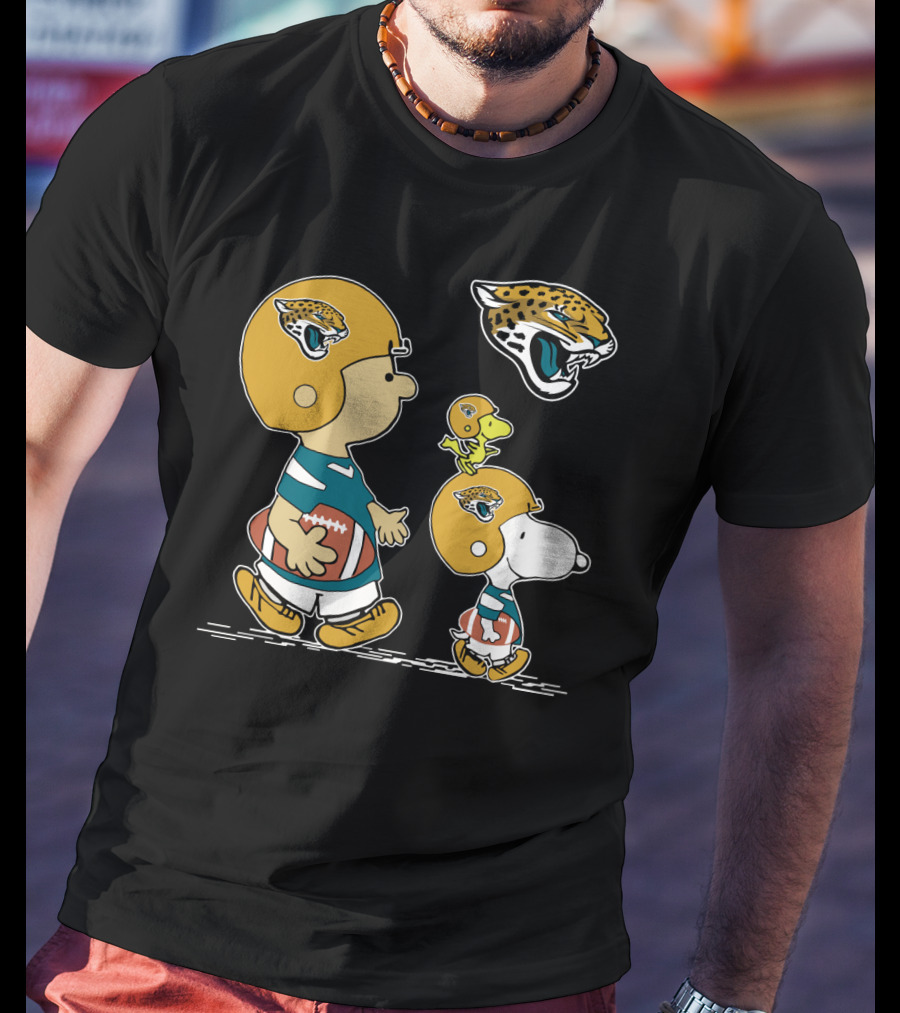 Jacksonville Jaguars Snoopy And Peanuts Football T-Shirt