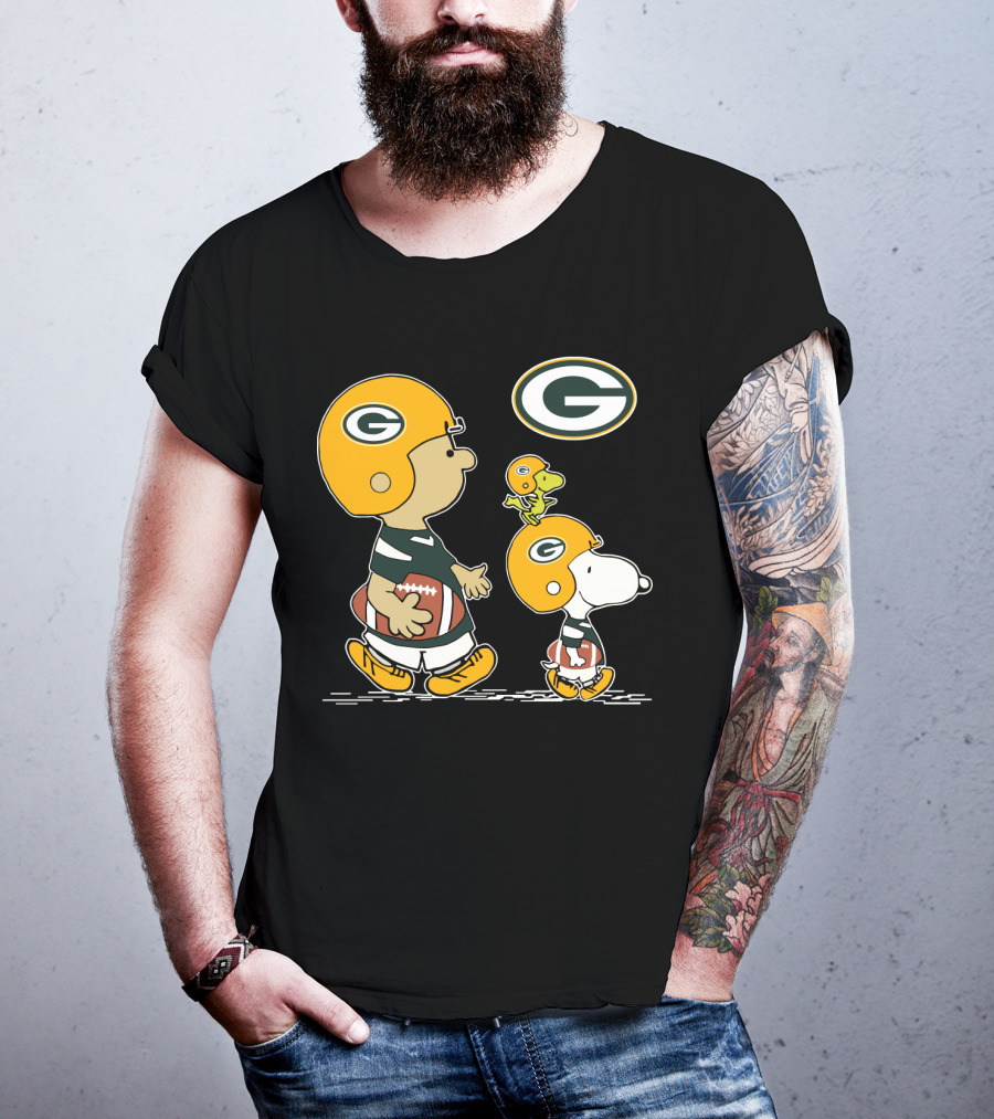 Packers Snoopy Charlie Brown Woodstock Football Helmets T-Shirt