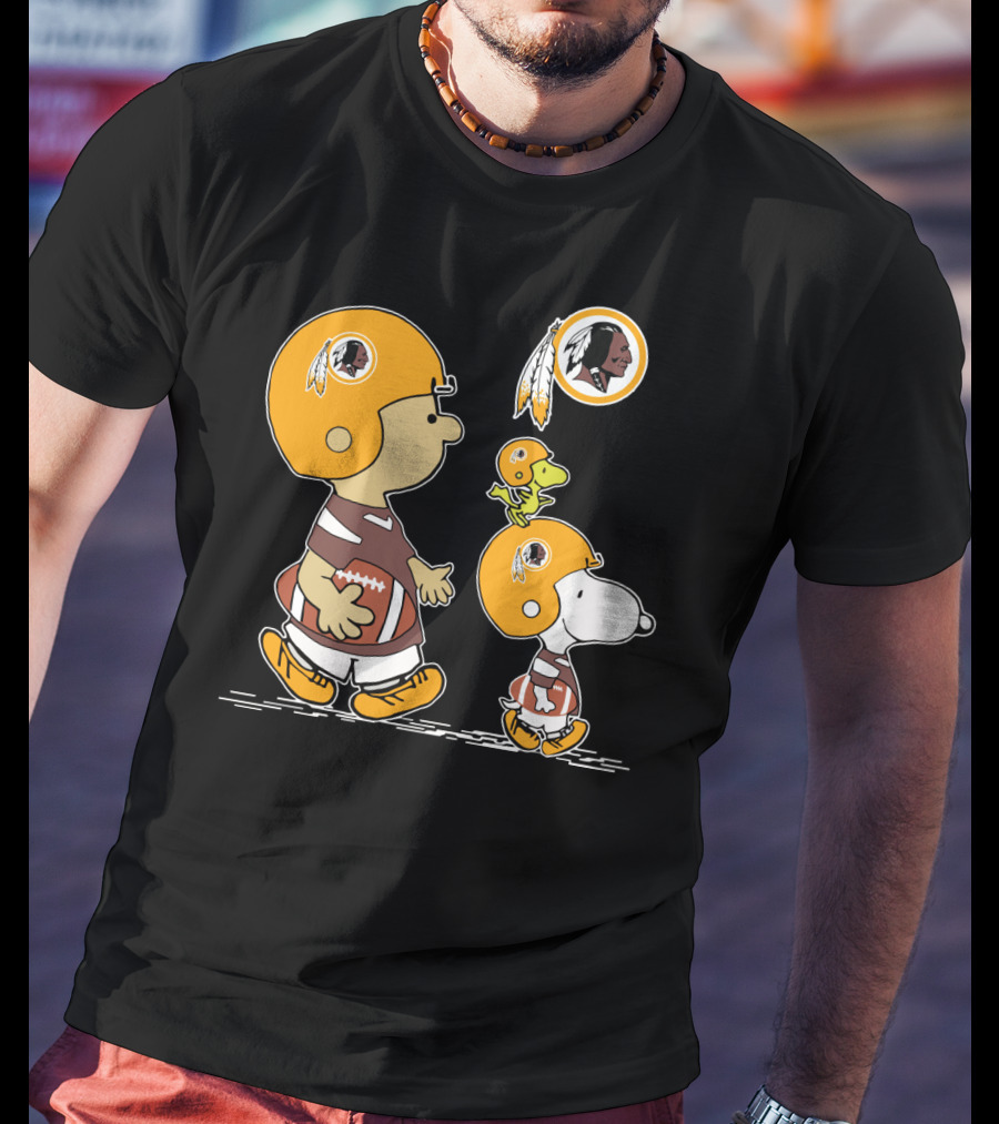 Redskins Snoopy And Woodstock Football Helmets T-Shirt