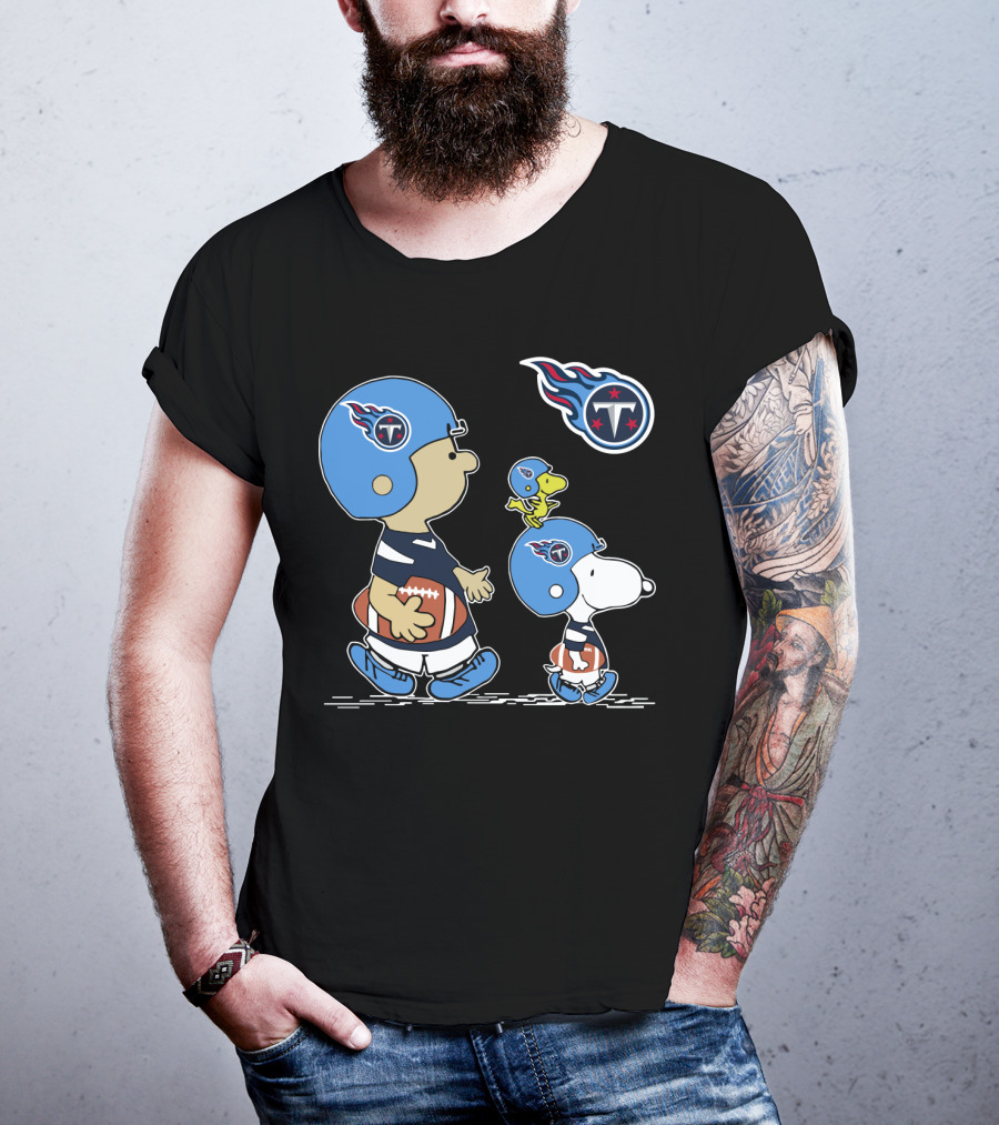 Titans Snoopy Charlie Brown Woodstock Football Helmets T-Shirt