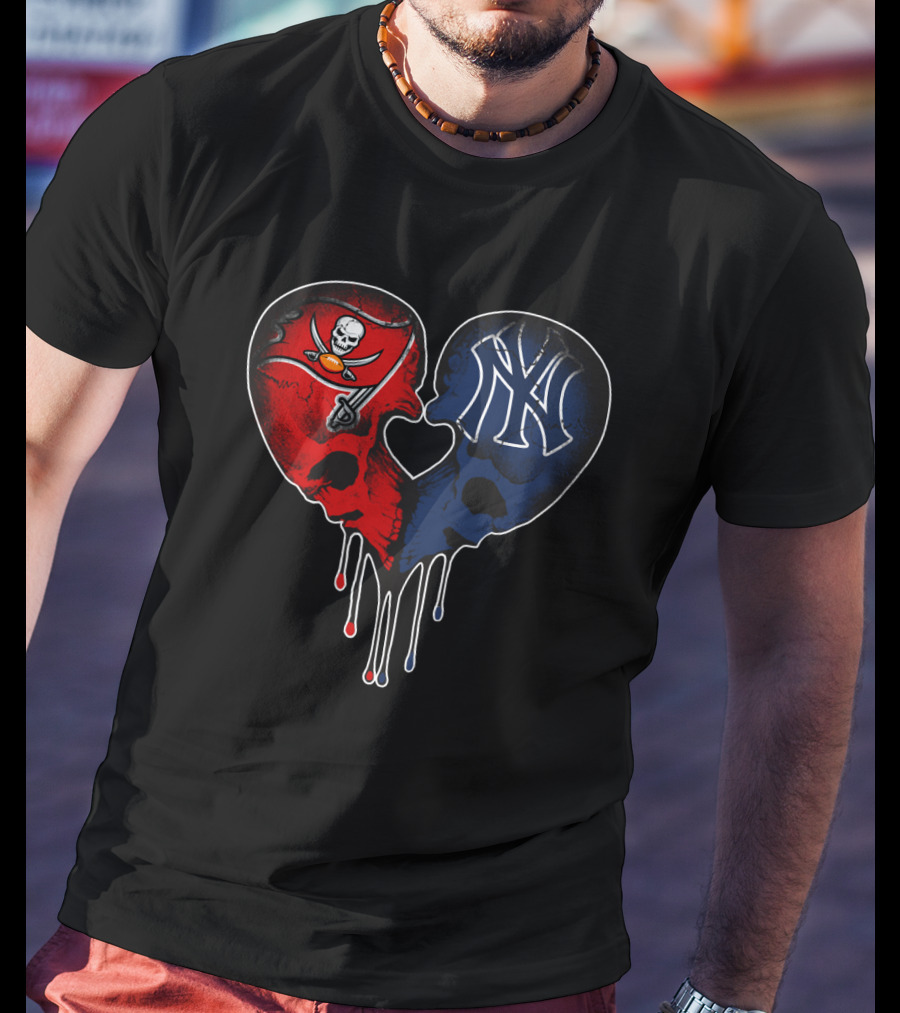 Buccaneers Yankees Skull Heart Fusion T-Shirt