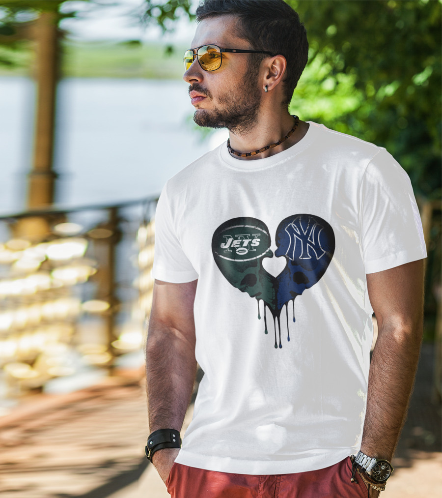 Jets Yankees Skull Heart Logo Fusion T-Shirt