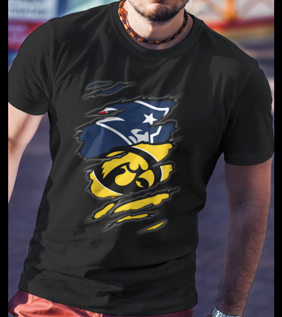 New England Patriots Iowa Hawkeyes Mashup T-Shirt