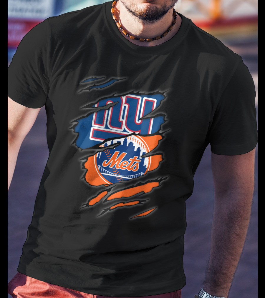 New York Giants And New York Mets Claw T-Shirt