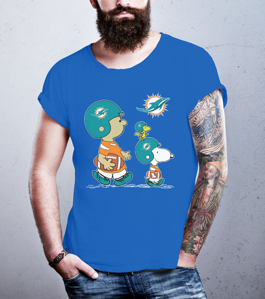 Miami Dolphins Snoopy Woodstock Friends Peanuts Football Collaboration T-Shirt