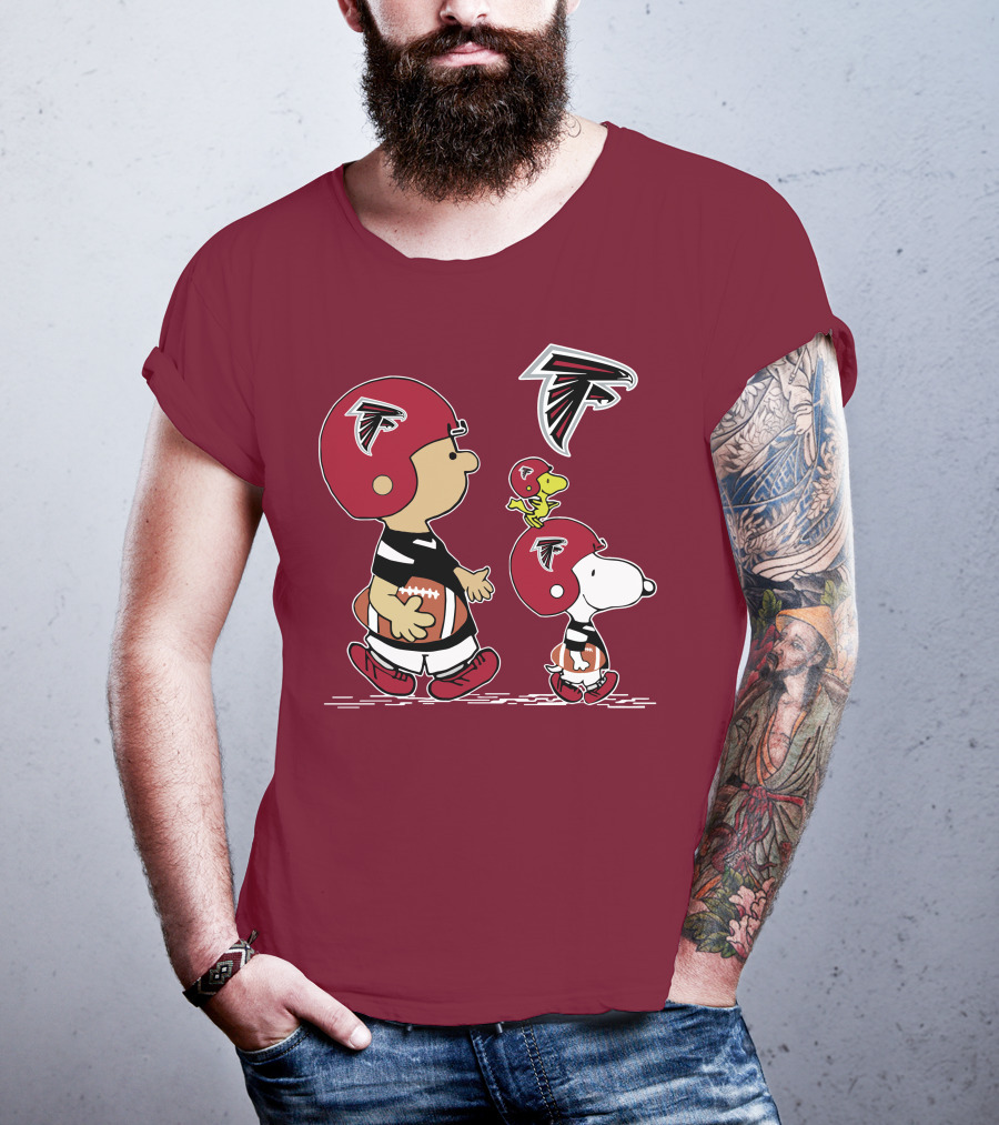 Falcons Snoopy Charlie Brown Woodstock Football Team T-Shirt