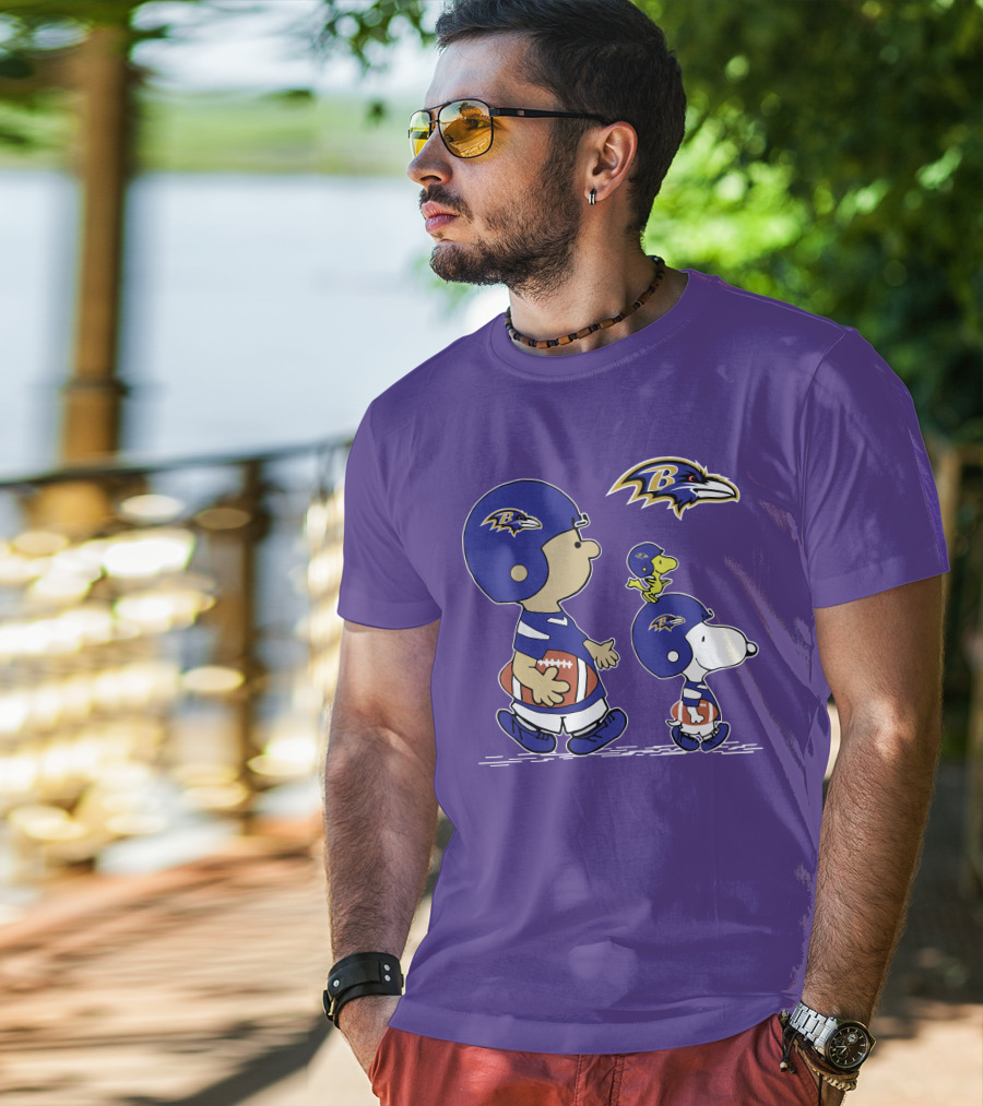 Baltimore Ravens Peanuts Snoopy And Woodstock Football T-Shirt