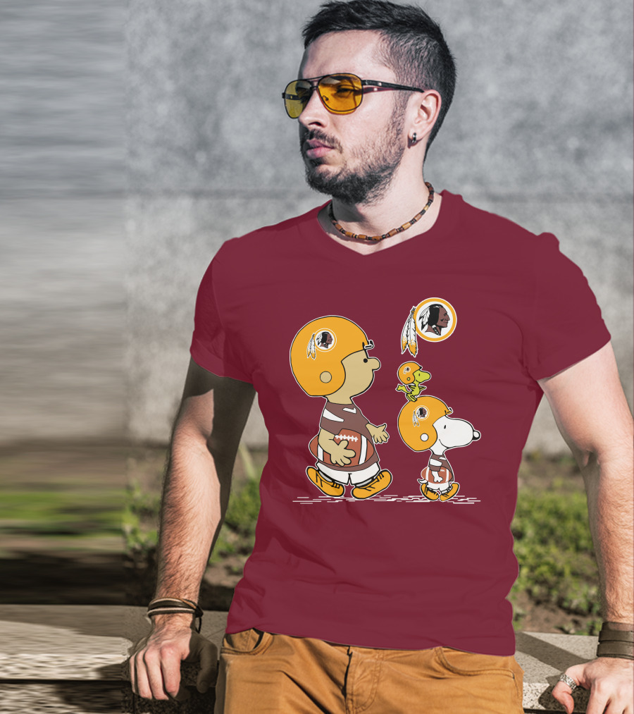 Redskins Snoopy Football Team Helmet Charlie Brown Woodstock T-Shirt